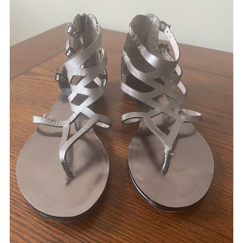 Vince Camuto Gladiator Sandals Women's Size 5.5 Metallic Dark Silver Rear Zip
